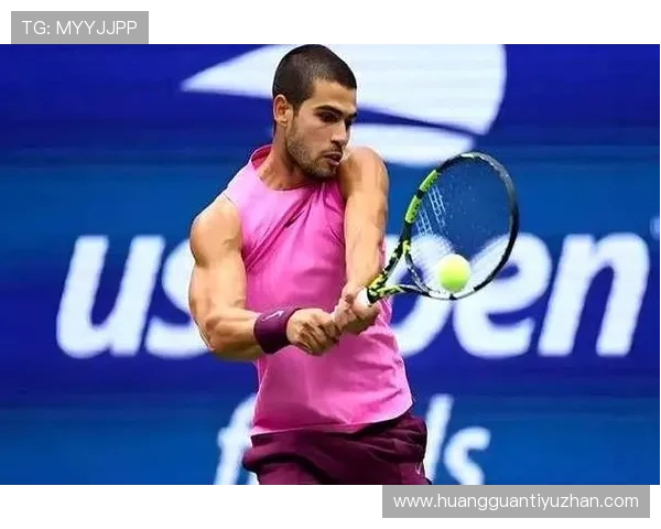 网球巨星赛季表现回顾：新老冠军争夺激烈 明星选手迎来巅峰对决