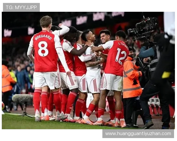 英超争冠冲刺夜豪门对决黑马逆袭悬念再起全城热血沸腾今晚万众瞩