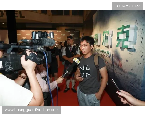 汗水背后的心声:运动员独家访谈揭秘奋斗与荣耀的真实世界 汗水背后的心声:运动员独家访谈揭秘奋斗与荣耀的真实世界